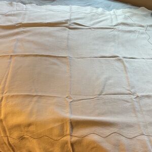 Elegant 48” square linen tablecloth